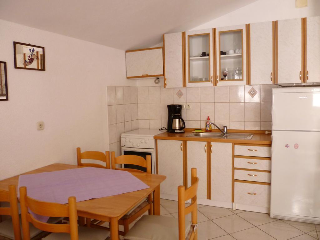 Apartments Sanda Tribunj Tribalj エクステリア 写真
