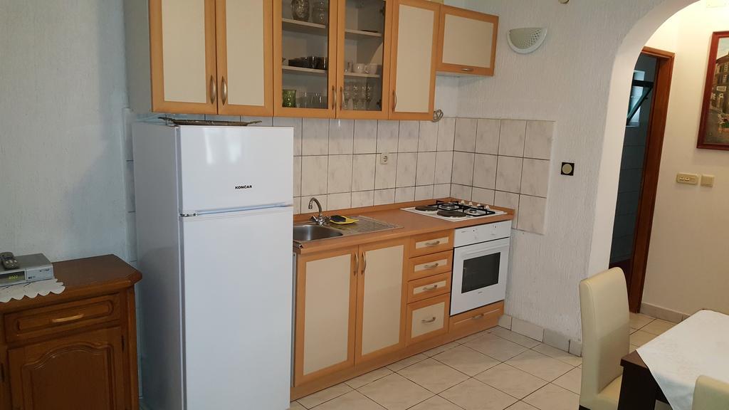 Apartments Sanda Tribunj Tribalj エクステリア 写真